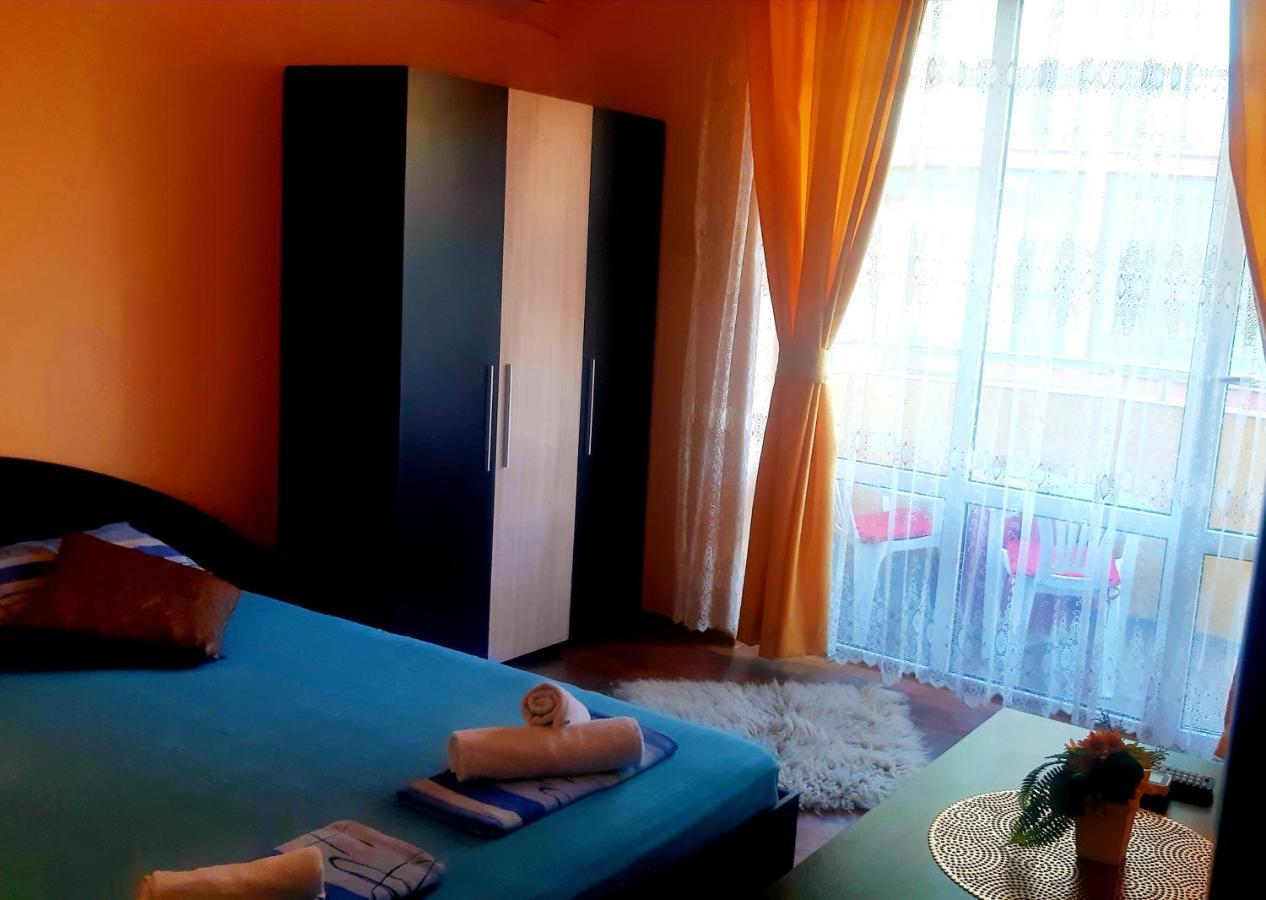 Къща За Гости Вълчеви Несебър Ngoại thất bức ảnh